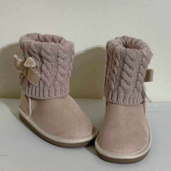 epicstep Other - Epic step Faux Suede Plush Interior Boots Size 8